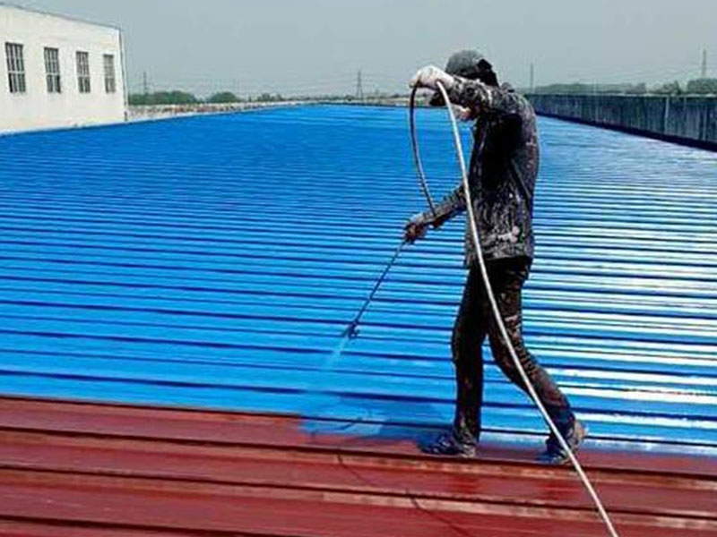 噴涂彩鋼瓦時(shí)，什么樣的油漆不容易脫落?褪色應(yīng)該用什么樣的油漆？